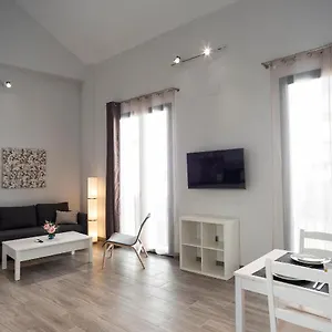 https://em21-apartamentos.es-andalucia.com