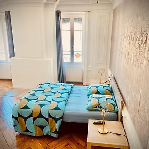  Appartement D: Centre De